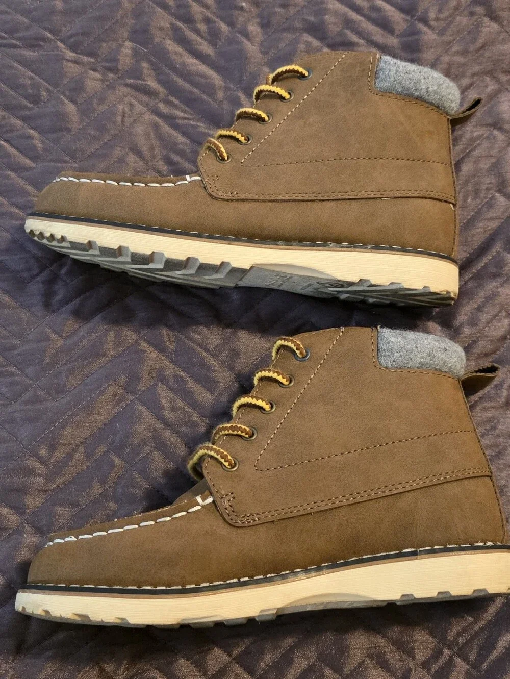Cat & Jack Brown Ankle Moc-Toe Kids Hiking Boots with Yellow Laces